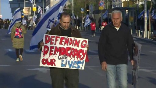 Politická krize rozděluje Izrael