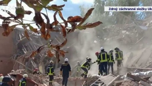 Drony bombardují Ukrajinu i Rusko