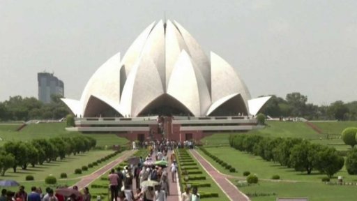 Indie se bude možná nově jmenovat Bhárat + rozhovor s V. Baarem