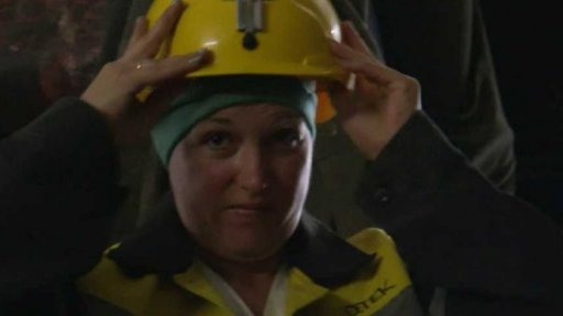 Horníci na frontě, ženy na šachtě