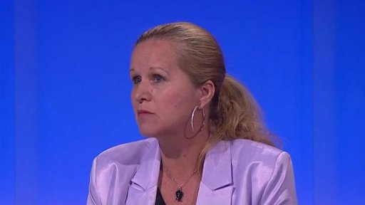 Vláda představila plán úspor