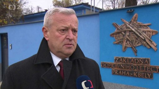 Vojenské letiště ve Kbelích má nový radarový navigační systém