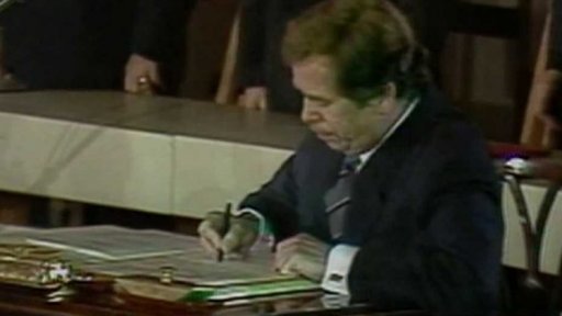 Václav Havel míří na Hrad