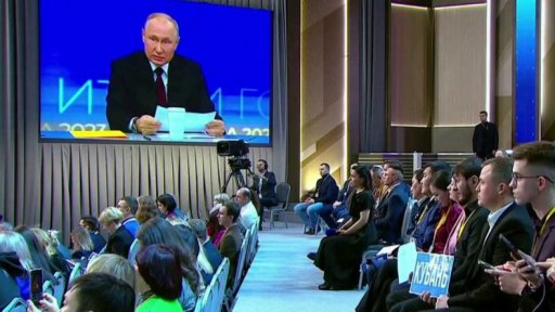 Putinova megalomanská tisková konference
