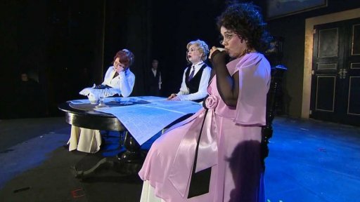 Letní scény divadel