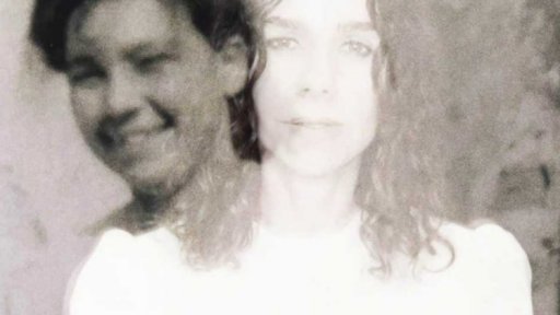 Nová deska zpěvačky PJ Harvey