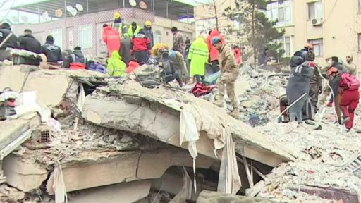 Ničivé zemětřesení v Turecku a Sýrii