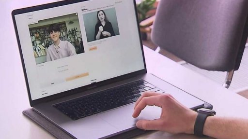 Pražský gymnazista vyvinul překladač znakové řeči