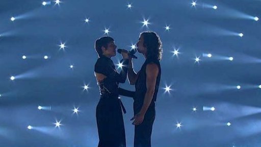 Mia Nicolai a Dion Cooper - Burning Daylight