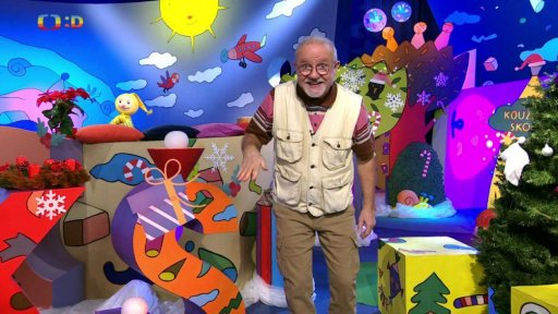 Děda vítá děti ve znakovém jazyce a vysvětluje Františkovi proč…