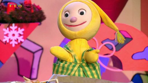 Děda plete a peče vánoční vrkoč…