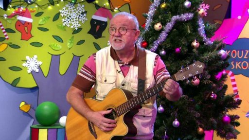 Rozkrojení jablíček a přání hezkých Vánoc písničkou…