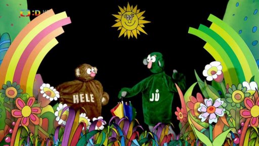 Jůheláci si užívají rozmarů dibnového počasí a čvachtají v loužích.