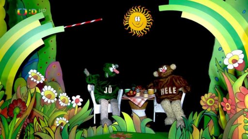 Muf si pořídí megabrčko a bzučením se snaží Jůheláky odlákat od kakaa. Omylem ovšem nasaje pepř a začne kuckat.