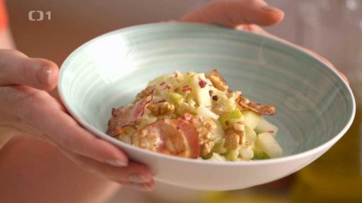 Kapustový salát s hruškou