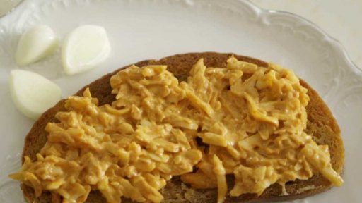 Sýrová pomazánka na způsob tataráku