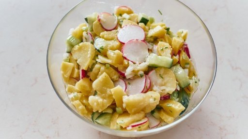 Jarní bramborový salát