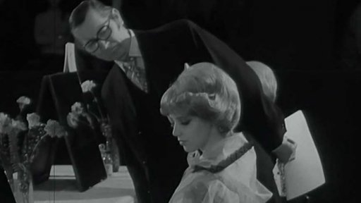 Pražské družstvo kadeřníků uspořádalo soutěž svých zaměstnanců