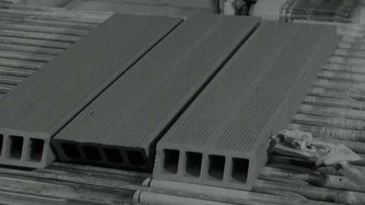 Nová vysoce mechanizovaná cihelna v Hodoníně, specializovaná na výrobu hurdisek