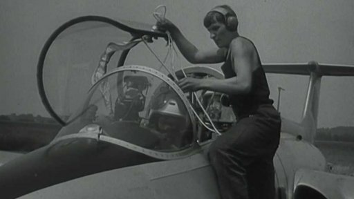 Výuka pilotů tryskových letadel na vysoké škole v NDR