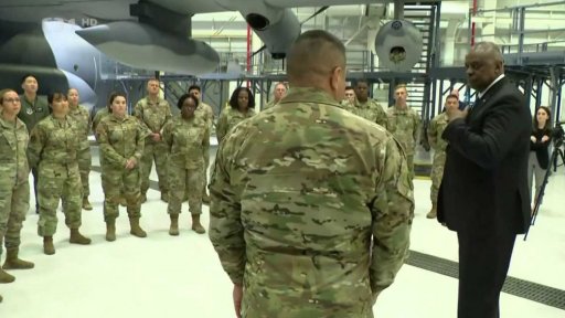 Lloyd Austin v nemocnici