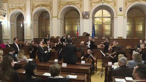 Mozart v Poslanecké sněmovně