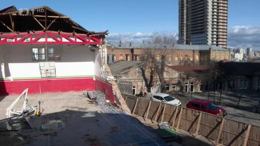 Válkou zničená sportoviště na Ukrajině