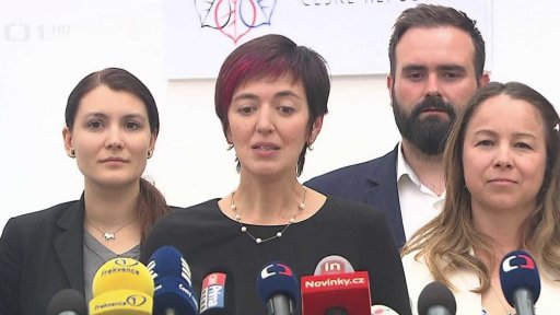 Sněmovna o návykových látkách