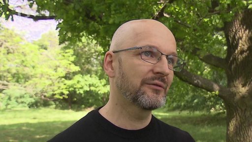 Čínská sonda zamířila na odvrácenou stranu Měsíce