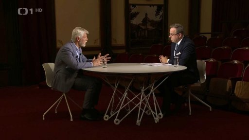 Prezident bude jednat s Jurečkou o revizi sociálních dávek