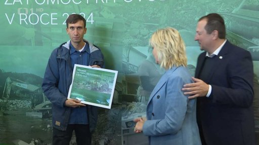 Pomoc pro lidi ze zatopených obcí