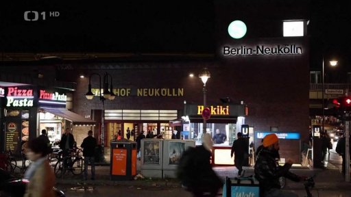 Kufr s výbušninami v Berlíně