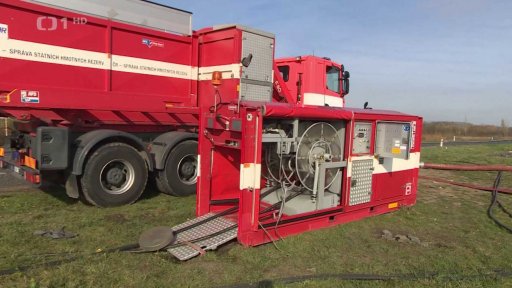 Požár skládky u Litvínova