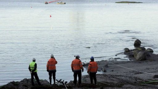 Vyšetřování kolem poškození podmořského kabelu