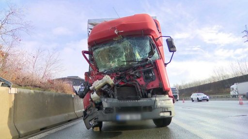 Ranní nehody a kolony