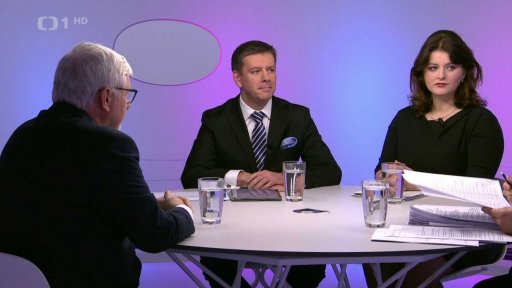 Po krk v dluzích. Vadí to?