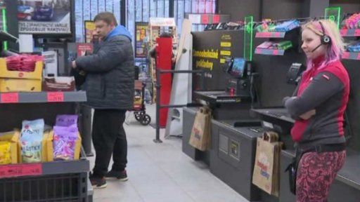 ČSÚ: česká ekonomika loni klesla o 0,4 %