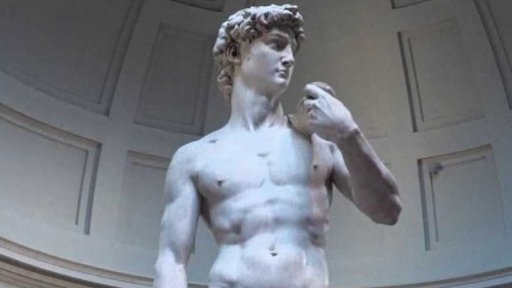 Partie Michelangelova Davida vadí na suvenýrech