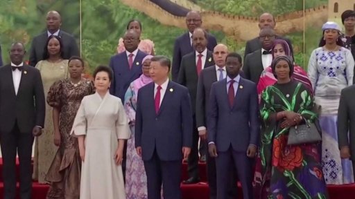 Čína rozšiřuje svůj vliv v Africe + rozhovor s B. Dobošem