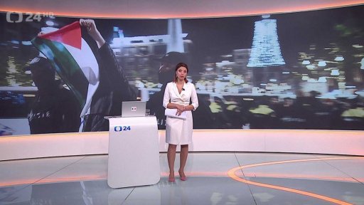 Fotbal v Paříži: policejní manévry jak za války