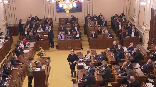 Mimořádná schůze sněmovny