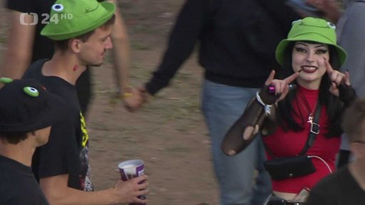 Úklid po festivalu Rock for People