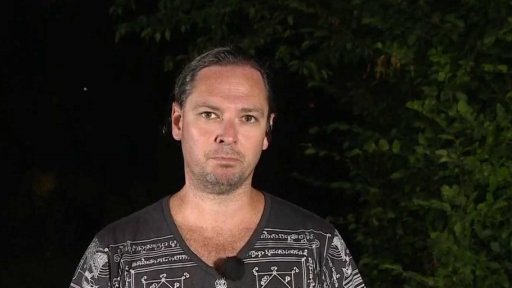 Vrcholí meteorický roj Perseidy