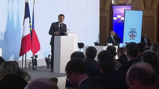 Emmanuel Macron v Praze