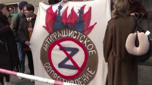 Putin znovu šéfem Kremlu - jak se měnil jeho mediální obraz?