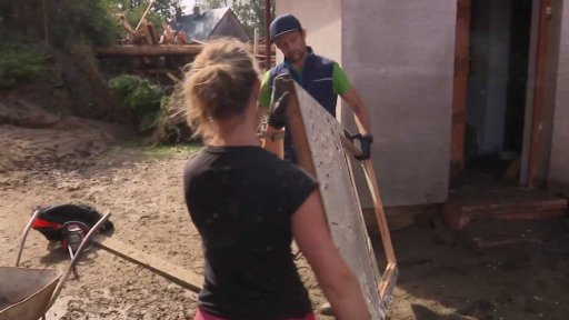 Čtyři novináři, kteří na vlastní kůži zažili povodeň