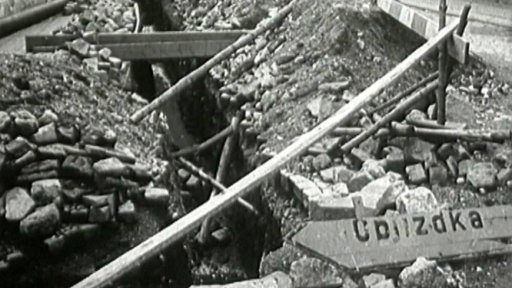 Náchodský vodovod se staví už 10 let (1956)