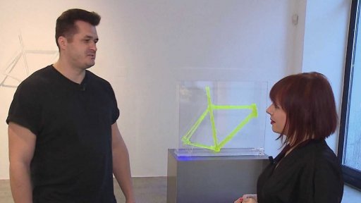 Výstava skla Heavy Weights v DSC Gallery