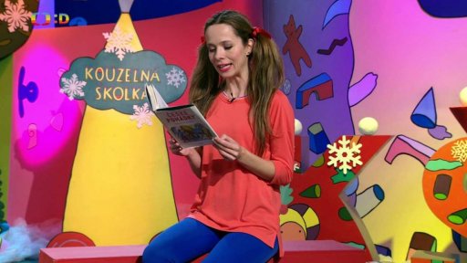 Lucka čte úryvek z pohádky O Otesánkovi a rozloučení