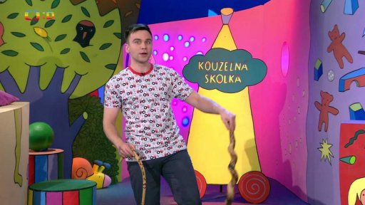 Matouš se chystá na pouť, ale ne kolotočovou, nýbrž pouť za jarními skřítky…